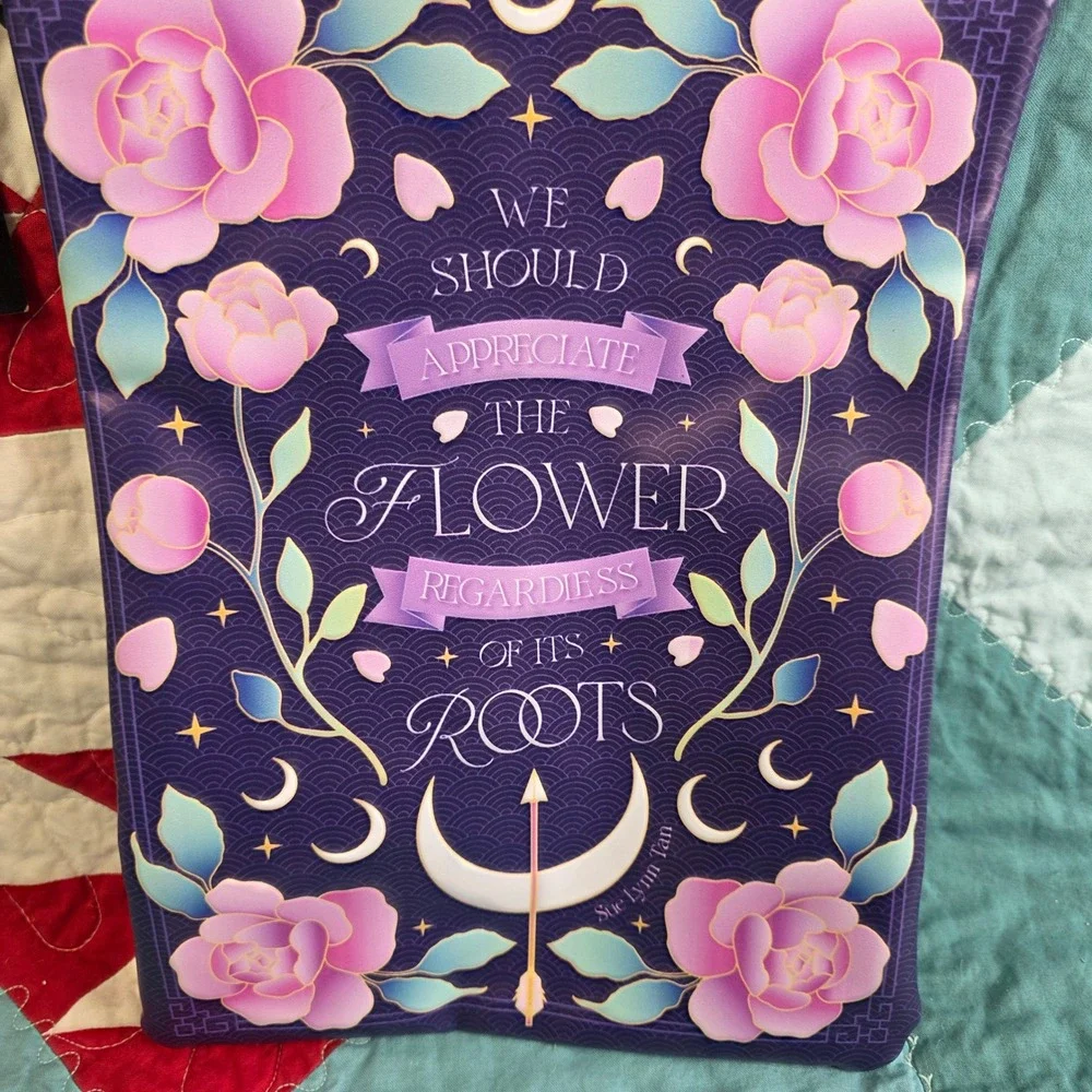FairyLoot‎ Daughter of the Moon Goddess Sue Lynn Tan Book Sleeve Purple Floral